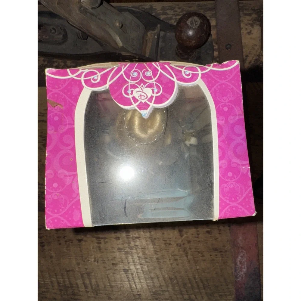 DISNEY‎ Royal Ball CINDERELLA SMALL DOLL Brass Key Keepsake 2007